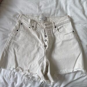 Abercrombie curve love dad short high rise